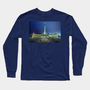 Heroes' Square - Budapest Long Sleeve T-Shirt